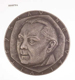 V. Nezval - portrét