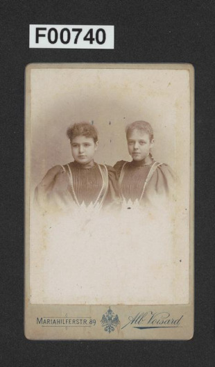 kabinetní portrétní vizitková fotografie