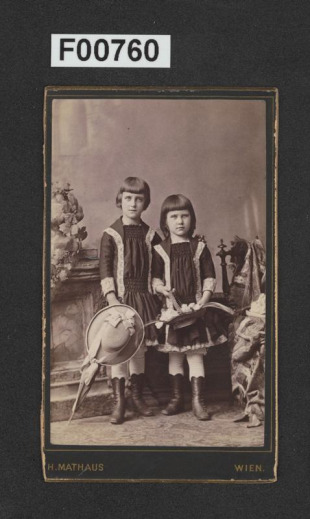 kabinetní portrétní vizitková fotografie