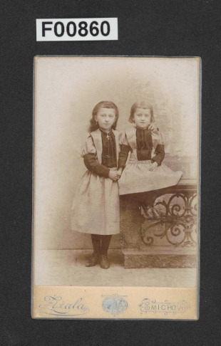 kabinetní portrétní vizitková fotografie