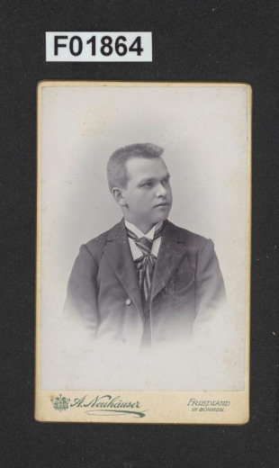 kabinetní portrétní vizitková fotografie