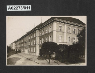 Okresní soud a Okresní finanční správa, Přerov, Smetanova 2 a 4