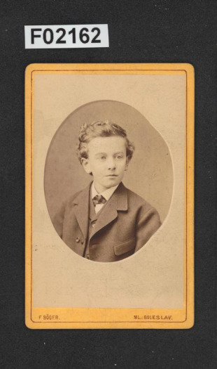 kabinetní portrétní vizitková fotografie