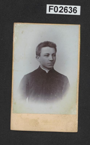 kabinetní portrétní vizitková fotografie