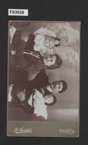 kabinetní portrétní fotografie